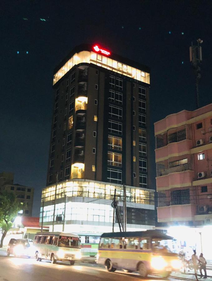 Imperial Hotel & Apartments Daressalam Exterior foto